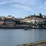 BlancoHouse. fozdodouro